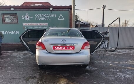 Toyota Belta, 2009 год, 525 000 рублей, 2 фотография