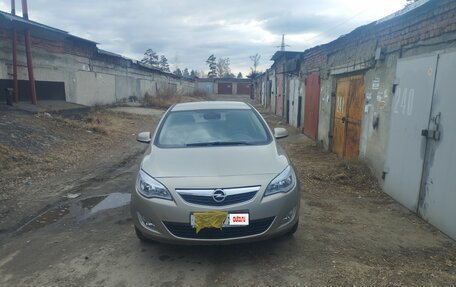 Opel Astra J, 2011 год, 790 000 рублей, 8 фотография
