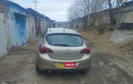 Opel Astra J, 2011 год, 790 000 рублей, 7 фотография