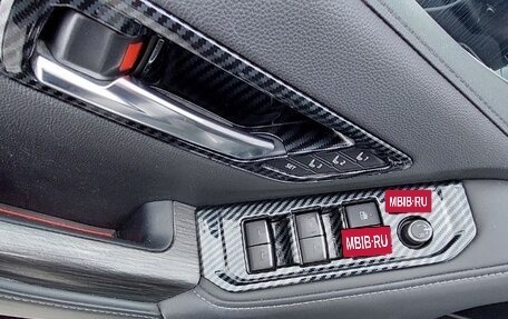 Toyota Land Cruiser, 2021 год, 10 фотография