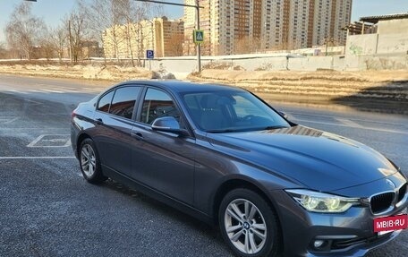 BMW 3 серия, 2017 год, 2 700 000 рублей, 2 фотография