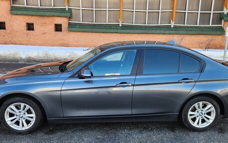 BMW 3 серия, 2017 год, 2 700 000 рублей, 8 фотография