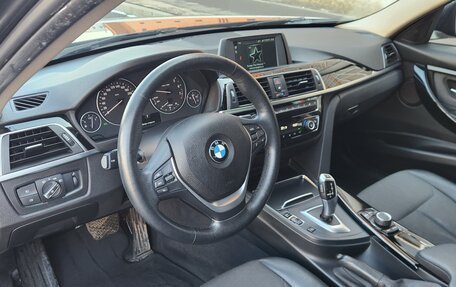 BMW 3 серия, 2017 год, 2 700 000 рублей, 10 фотография