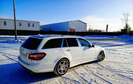 Mercedes-Benz E-Класс, 2012 год, 1 700 000 рублей, 5 фотография