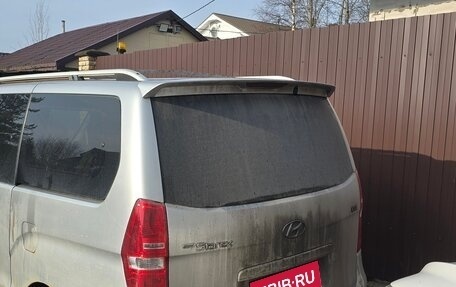 Hyundai H-1 II рестайлинг, 2007 год, 1 250 000 рублей, 1 фотография