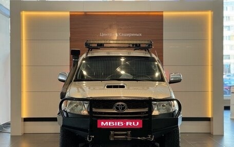 Toyota Hilux VII, 2010 год, 2 099 000 рублей, 2 фотография