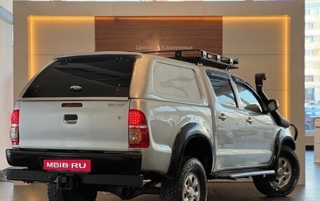 Toyota Hilux VII, 2010 год, 2 099 000 рублей, 6 фотография