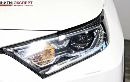 Toyota RAV4, 2022 год, 4 197 000 рублей, 9 фотография