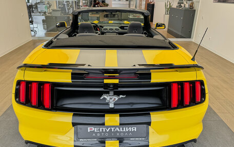 Ford Mustang VI рестайлинг, 2016 год, 3 650 000 рублей, 5 фотография