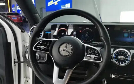 Mercedes-Benz A-Класс, 2021 год, 1 499 200 рублей, 10 фотография