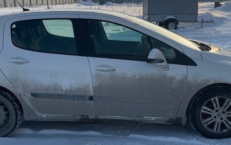 Peugeot 308 II, 2010 год, 235 000 рублей, 5 фотография