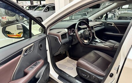 Lexus RX IV рестайлинг, 2021 год, 5 990 000 рублей, 19 фотография