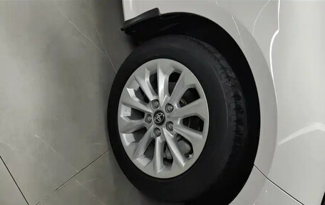 Toyota Corolla, 2023 год, 1 421 222 рублей, 12 фотография