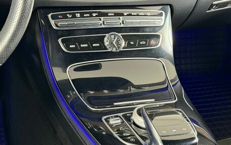 Mercedes-Benz E-Класс, 2016 год, 3 099 000 рублей, 24 фотография