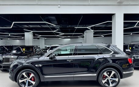 Bentley Bentayga I, 2019 год, 13 690 000 рублей, 7 фотография