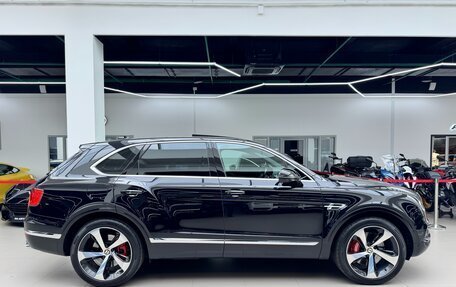 Bentley Bentayga I, 2019 год, 13 690 000 рублей, 8 фотография