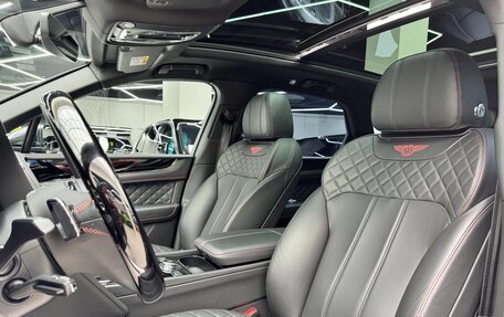 Bentley Bentayga I, 2019 год, 13 690 000 рублей, 19 фотография