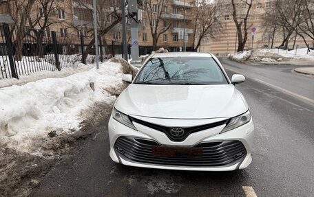 Toyota Camry, 2019 год, 2 680 000 рублей, 3 фотография