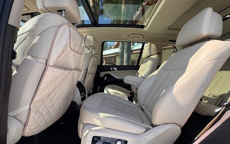 BMW X7, 2019 год, 7 500 000 рублей, 11 фотография