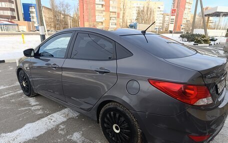 Hyundai Solaris II рестайлинг, 2012 год, 690 000 рублей, 5 фотография