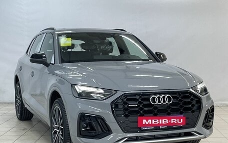 Audi Q5, 2025 год, 5 770 000 рублей, 2 фотография