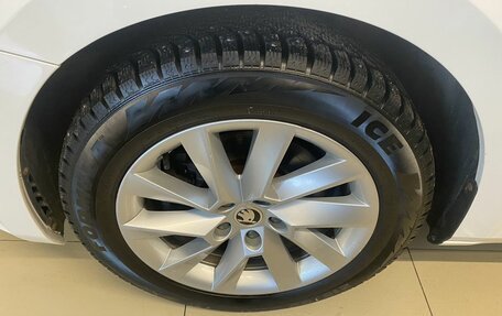 Skoda Superb III рестайлинг, 2019 год, 2 149 000 рублей, 4 фотография