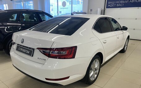 Skoda Superb III рестайлинг, 2019 год, 2 149 000 рублей, 5 фотография