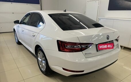 Skoda Superb III рестайлинг, 2019 год, 2 149 000 рублей, 7 фотография
