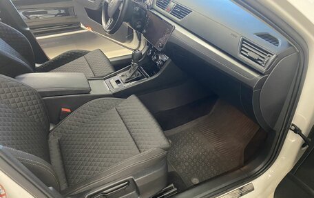 Skoda Superb III рестайлинг, 2019 год, 2 149 000 рублей, 12 фотография