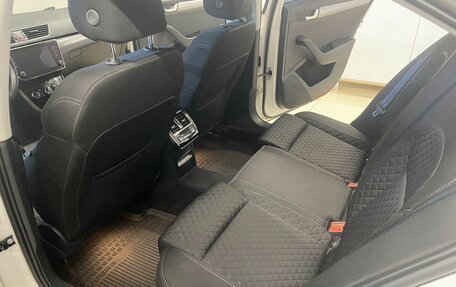 Skoda Superb III рестайлинг, 2019 год, 2 149 000 рублей, 17 фотография