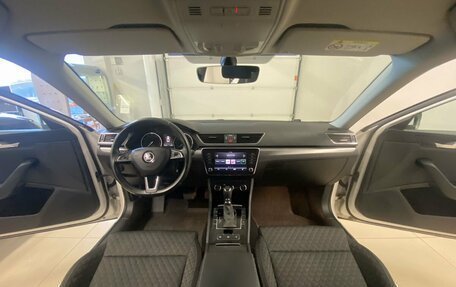 Skoda Superb III рестайлинг, 2019 год, 2 149 000 рублей, 11 фотография