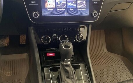 Skoda Superb III рестайлинг, 2019 год, 2 149 000 рублей, 29 фотография