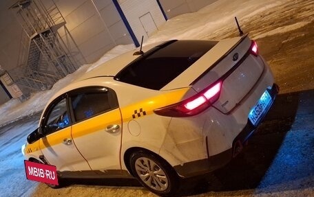 KIA Rio IV, 2021 год, 1 200 000 рублей, 3 фотография