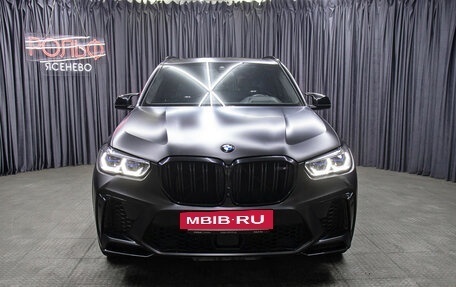 BMW X5 M, 2021 год, 10 500 000 рублей, 2 фотография