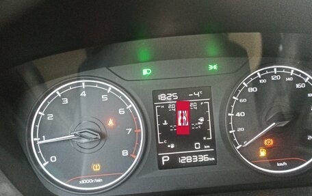 Geely Emgrand, 2024 год, 1 281 000 рублей, 7 фотография