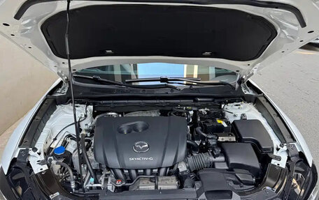 Mazda CX-4, 2023 год, 1 760 777 рублей, 25 фотография