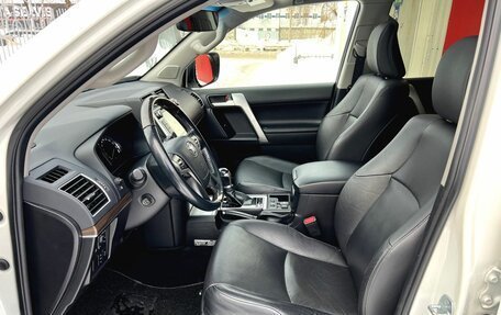 Toyota Land Cruiser Prado 150 рестайлинг 2, 2017 год, 4 950 000 рублей, 18 фотография