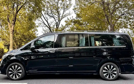 Mercedes-Benz Vito, 2023 год, 4 780 002 рублей, 2 фотография