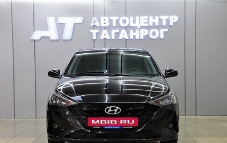 Hyundai Solaris II рестайлинг, 2021 год, 1 799 000 рублей, 2 фотография