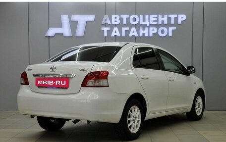 Toyota Yaris III рестайлинг, 2007 год, 699 000 рублей, 4 фотография