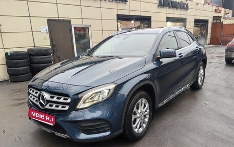 Mercedes-Benz GLA, 2019 год, 3 200 000 рублей, 1 фотография