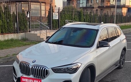 BMW X1, 2021 год, 3 000 000 рублей, 2 фотография