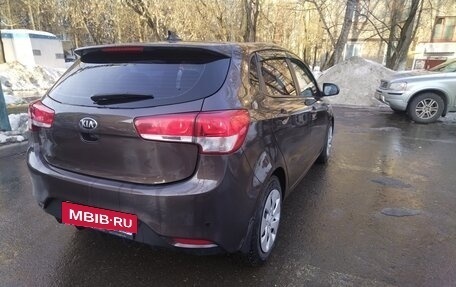 KIA Rio III рестайлинг, 2017 год, 1 060 000 рублей, 4 фотография