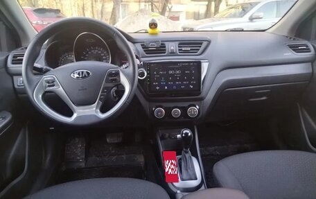 KIA Rio III рестайлинг, 2017 год, 1 060 000 рублей, 5 фотография