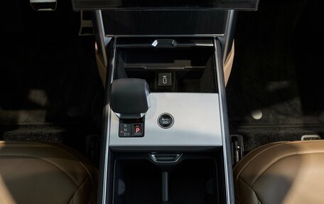 Land Rover Range Rover IV рестайлинг, 2026 год, 20 900 000 рублей, 16 фотография