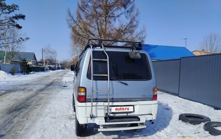 Mitsubishi Delica III, 1991 год, 690 000 рублей, 4 фотография