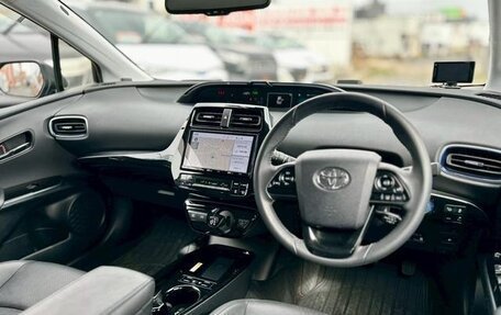 Toyota Prius IV XW50, 2023 год, 2 100 000 рублей, 14 фотография