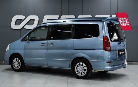 Nissan Serena II, 2002 год, 599 000 рублей, 2 фотография