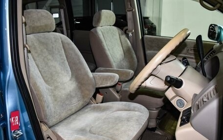 Nissan Serena II, 2002 год, 599 000 рублей, 10 фотография