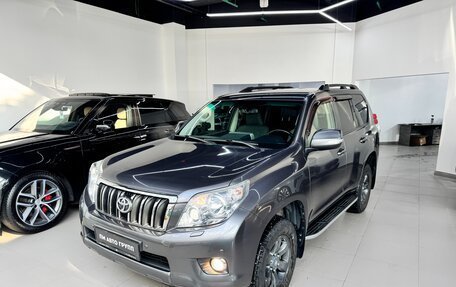 Toyota Land Cruiser Prado 150 рестайлинг 2, 2013 год, 3 090 000 рублей, 3 фотография